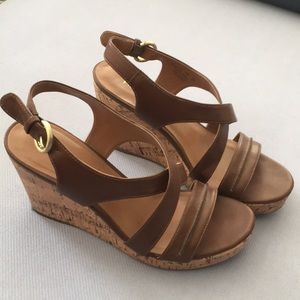 Franco Sarto brown 3.5 inch wedges (size 6.5)